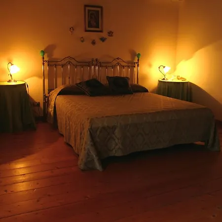 Palazzo Santa Rosalia Bed & Breakfast