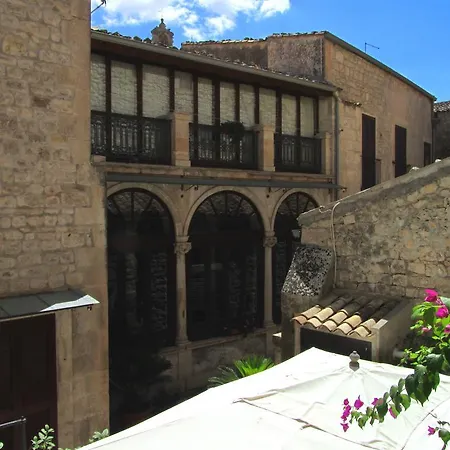 Palazzo Santa Rosalia 3*